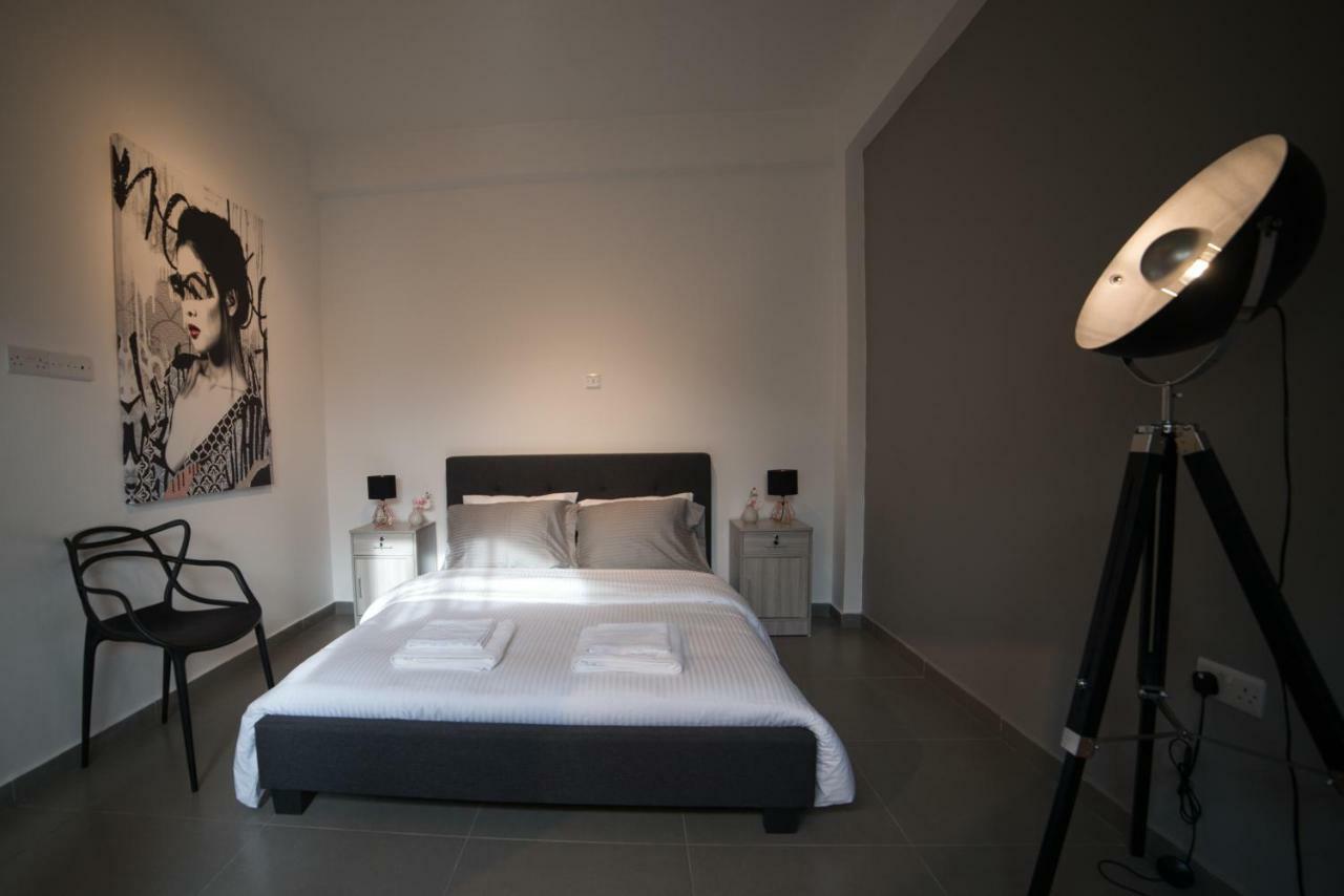 MCPlaces Holiday Apartments Paphos Exterior foto